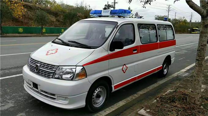 望奎县丰田海狮救护车